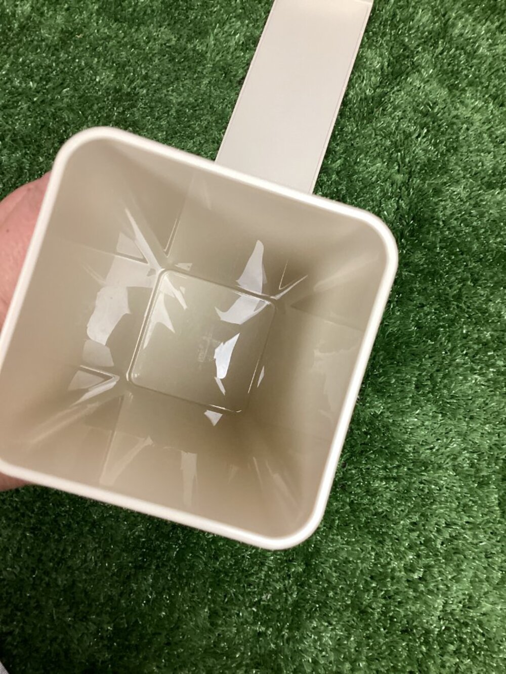 Tupperware Cracker Container Cream - Picture 8 of 12